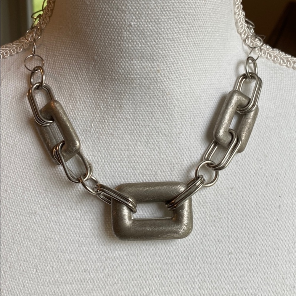 Modern 925 Sterling Silver Neckace